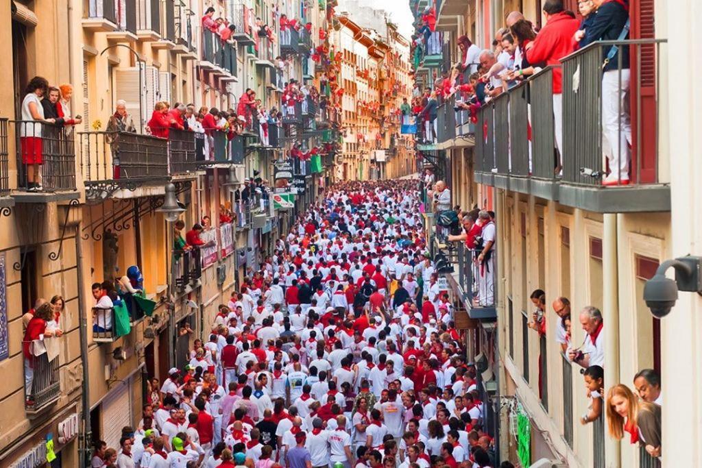 Hotel Pamplona Cross Elorz Imárcoain Zewnętrze zdjęcie